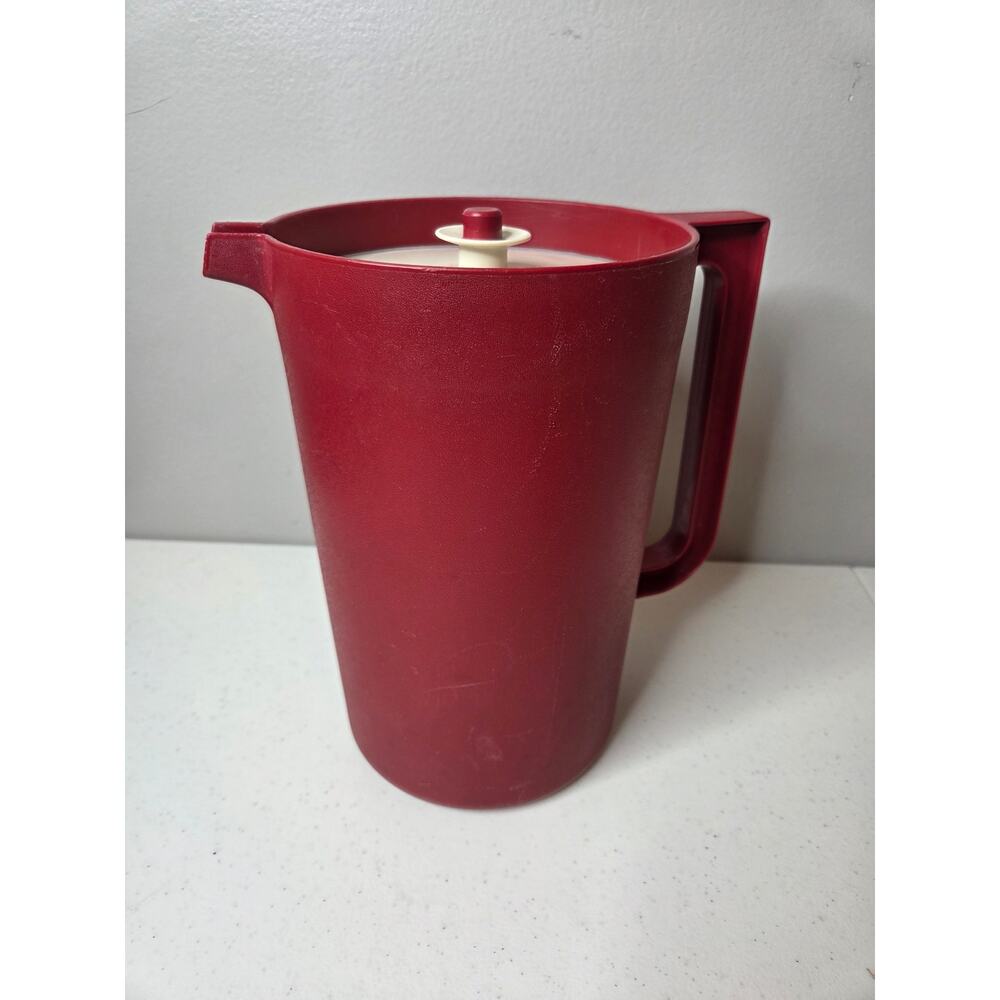 Vintage Tupperware 1 Gallon Harvest Red Pitcher Push Button 1416‑4